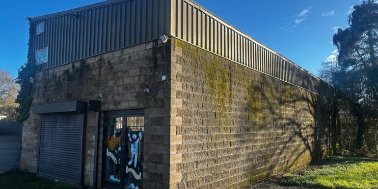 761f7656-f460-4c31-b9a4-b8a2a9ac01af