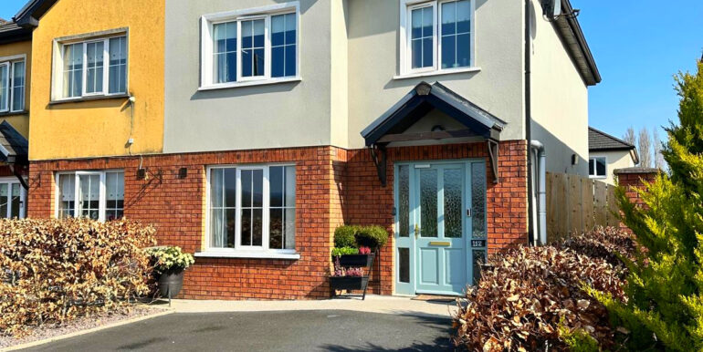 3903D433-5193-4F18-B73D-12C480829F70